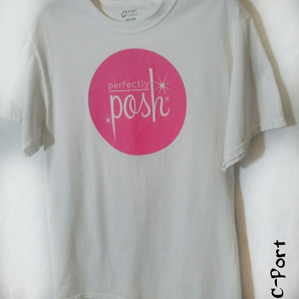 Perfectly Posh medium white/pink t-shirt by CPort